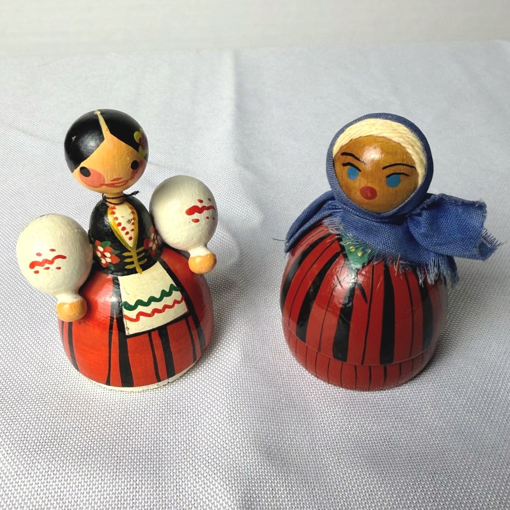 VTG Polish Folk Art Wooden Dolls Pair Hand Painted 1978 Poland Egg Figurine